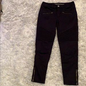 American Eagle Black Jeans!